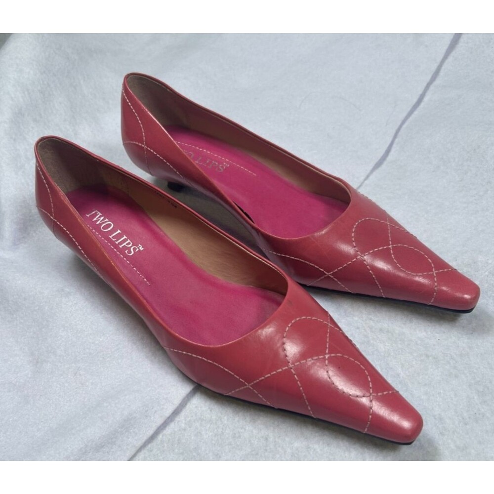 Two Lips Pink Leather Kitten Heel Pumps Women's Size 6.5 M Pointed Toe Brazil